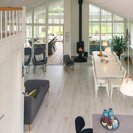 5 Star In Semesterbostad Juelsminde (Hedensted)